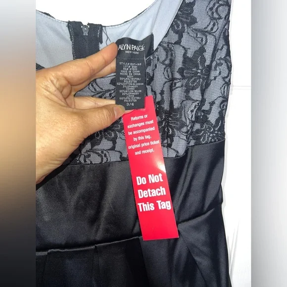 🖤 NWT! Black Lace Dress - Picture 3 of 8